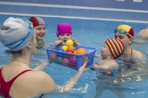 Kurzy plavání s dětmi Praha - Plavání 11