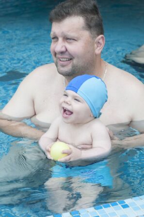 Kurzy plavání s dětmi Praha - Plavání 1