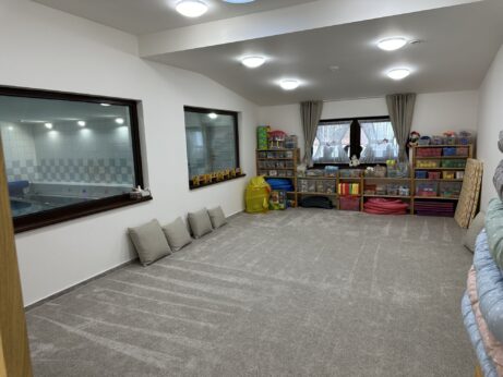 Kurzy plavání pro&nbsp;děti - Třinec Kenny Park - Hernička